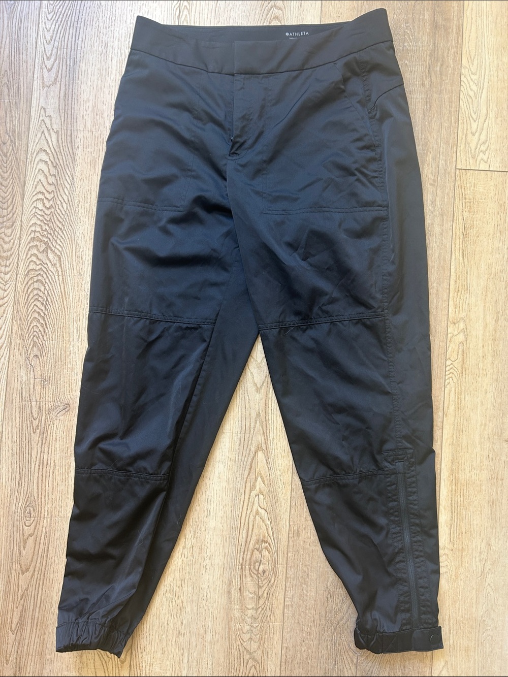 Athleta Radiant Women’s Black Joggers